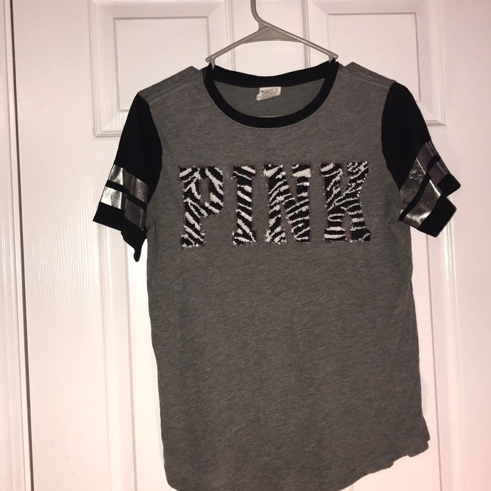 VS Pink T-Shirt
